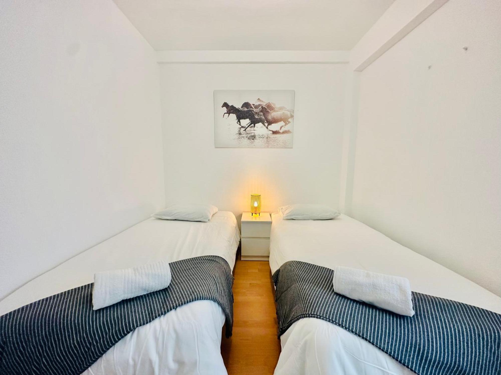 Ferienwohnung La Ibiza Del Pilar Saragossa Exterior foto